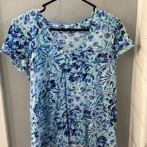 Lilly Pulitzer Blue and Green Floral Short Sleeve Top